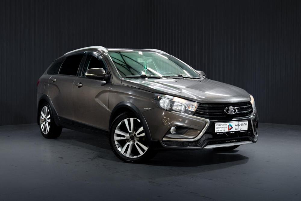 Lada (ВАЗ) Vesta I Тюмень  - изображение 1