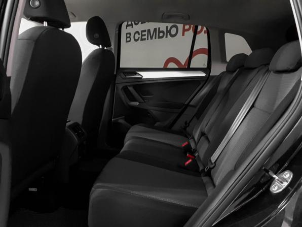 Volkswagen Tiguan II Рестайлинг с пробегом 2021 года, цена 2 790 000 рублей, 47774 км, внедорожник, Автокод Объявления