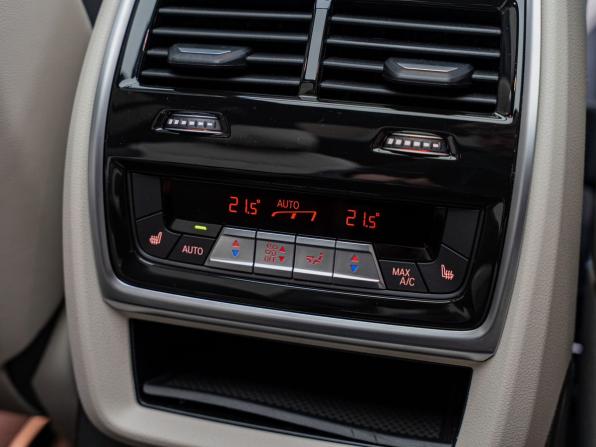 BMW X7 I (G07) Рестайлинг с пробегом 2025 года, цена 14 990 000 рублей, 13456 км, внедорожник, Автокод Объявления