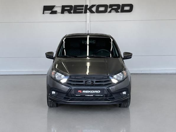 Lada (ВАЗ) Granta I Рестайлинг с пробегом 2018 года, цена 769 000 рублей, 84256 км, хэтчбек, Автокод Объявления