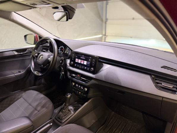 Skoda Rapid II с пробегом 2021 года, цена 1 870 000 рублей, 43664 км, лифтбек, Автокод Объявления