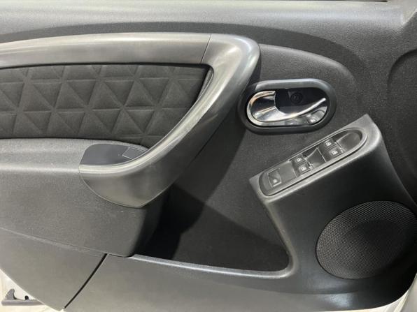 Renault Duster I Рестайлинг с пробегом 2015 года, цена 1 258 000 рублей, 135250 км, внедорожник, Автокод Объявления