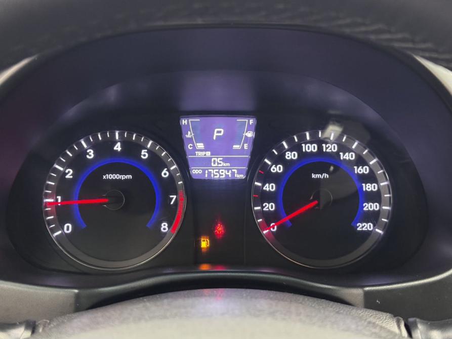 Hyundai Solaris I Воронеж  - изображение 9