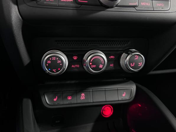 Audi A1 I (8X) с пробегом 2012 года, цена 1 032 575 рублей, 97500 км, хэтчбек, Автокод Объявления