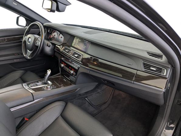 BMW 7 серии V (F01/F02/F04) с пробегом 2011 года, цена 2 990 000 рублей, 51860 км, седан, Автокод Объявления