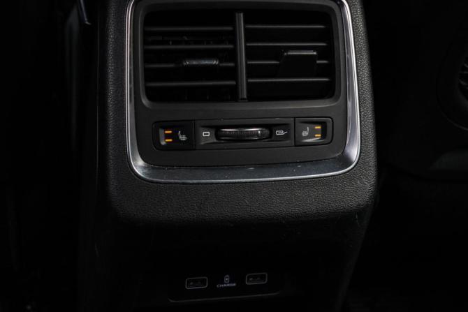 Geely Atlas Pro с пробегом 2023 года, цена 1 980 000 рублей, 75705 км, внедорожник, Автокод Объявления