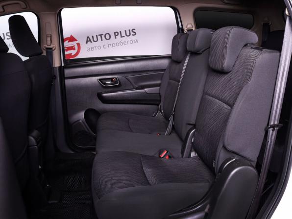 Suzuki Ertiga II с пробегом 2022 года, цена 2 030 000 рублей, 60020 км, компактвэн, Автокод Объявления