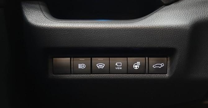 Toyota RAV4 V (XA50) с пробегом 2021 года, цена 3 990 000 рублей, 73018 км, внедорожник, Автокод Объявления