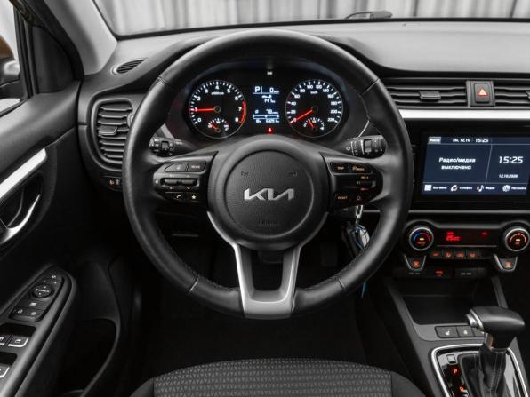 Kia Rio IV Рестайлинг с пробегом 2021 года, цена 1 880 000 рублей, 63288 км, хэтчбек, Автокод Объявления