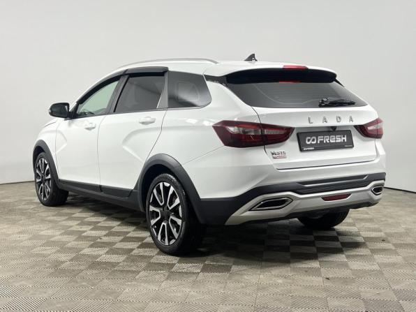 Lada (ВАЗ) Vesta I Рестайлинг (NG) с пробегом 2024 года, цена 1 345 200 рублей, 43649 км, универсал, Автокод Объявления
