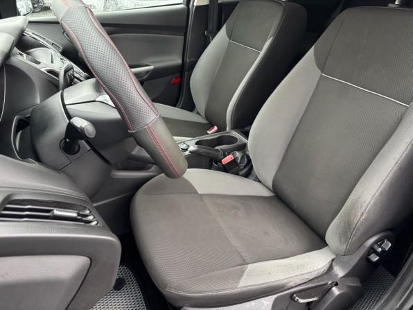 Ford Focus III с пробегом 2011 года, цена 659 000 рублей, 154241 км, седан, Автокод Объявления