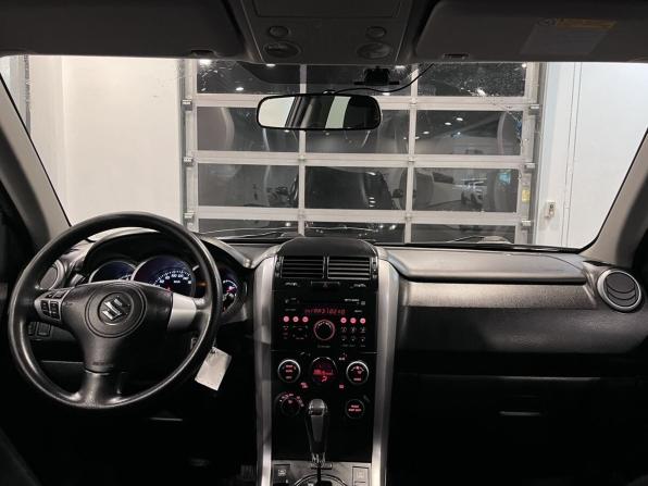 Suzuki Grand Vitara II Рестайлинг с пробегом 2010 года, цена 1 100 000 рублей, 198025 км, внедорожник, Автокод Объявления