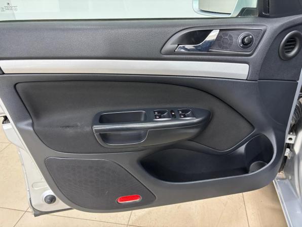 Skoda Octavia II (A5) Рестайлинг с пробегом 2011 года, цена 745 000 рублей, 255197 км, лифтбек, Автокод Объявления