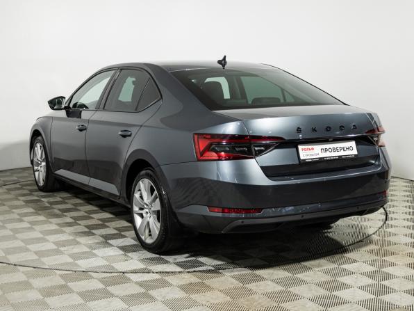Skoda Superb III Рестайлинг с пробегом 2019 года, цена 2 599 700 рублей, 135189 км, лифтбек, Автокод Объявления