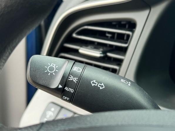 Hyundai Elantra VI (AD) Рестайлинг с пробегом 2019 года, цена 1 460 000 рублей, 139300 км, седан, Автокод Объявления