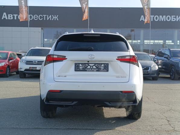 Lexus NX I с пробегом 2015 года, цена 2 449 000 рублей, 124400 км, внедорожник, Автокод Объявления