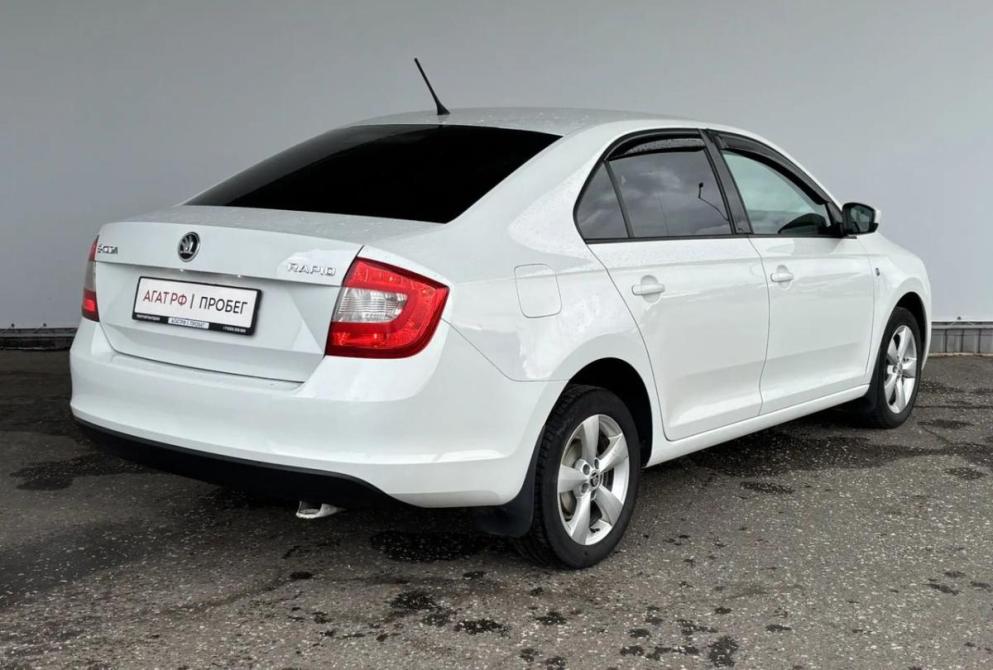 Skoda Rapid I Киров  - изображение 5