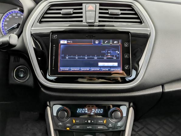 Suzuki SX4 II (S-Cross) Рестайлинг с пробегом 2019 года, цена 2 250 000 рублей, 39593 км, хэтчбек, Автокод Объявления