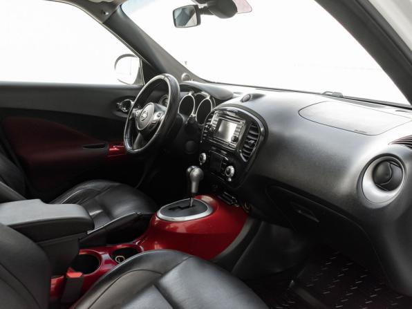 Nissan Juke I с пробегом 2011 года, цена 1 050 000 рублей, 172222 км, внедорожник, Автокод Объявления