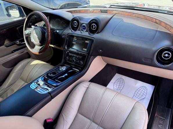 Jaguar XJ IV (X351) с пробегом 2012 года, цена 1 360 000 рублей, 192000 км, седан, Автокод Объявления