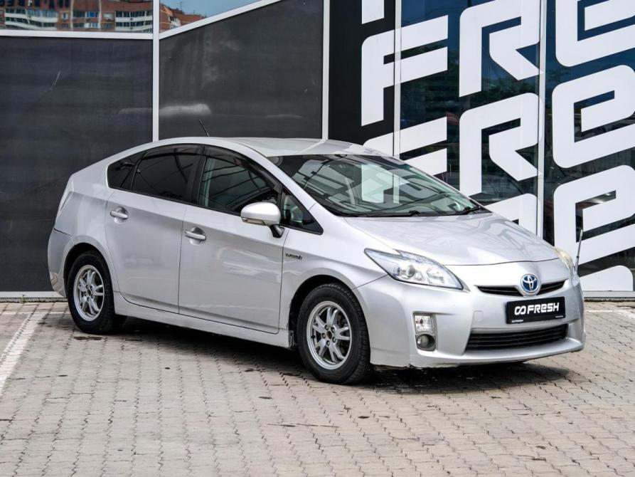 Toyota Prius III (XW30) Краснодар  - изображение 1