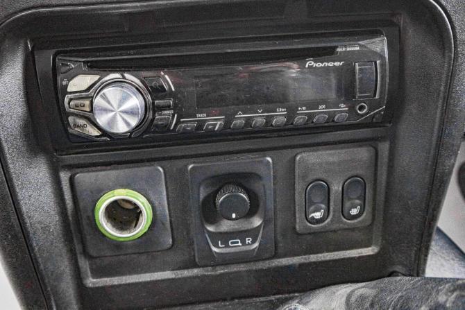 Chevrolet Niva I Рестайлинг с пробегом 2011 года, цена 549 000 рублей, 177000 км, внедорожник, Автокод Объявления