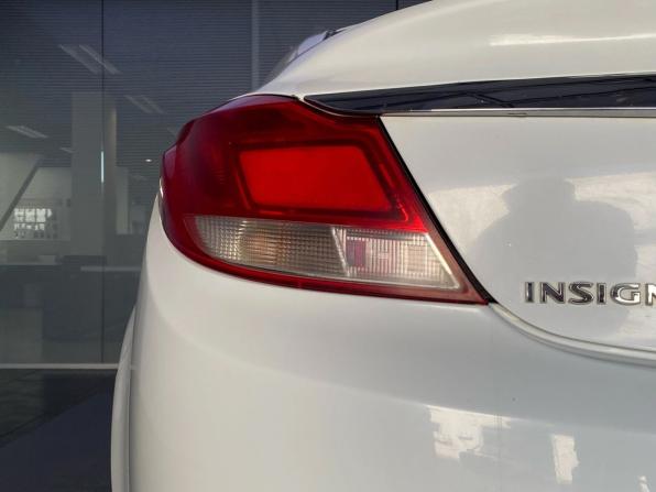 Opel Insignia I с пробегом 2013 года, цена 900 000 рублей, 176580 км, седан, Автокод Объявления