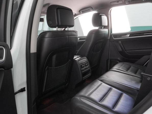 Volkswagen Touareg II с пробегом 2013 года, цена 2 969 000 рублей, 155813 км, внедорожник, Автокод Объявления