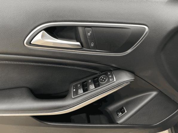 Mercedes-Benz GLA I (X156) с пробегом 2014 года, цена 1 635 000 рублей, 172265 км, внедорожник, Автокод Объявления