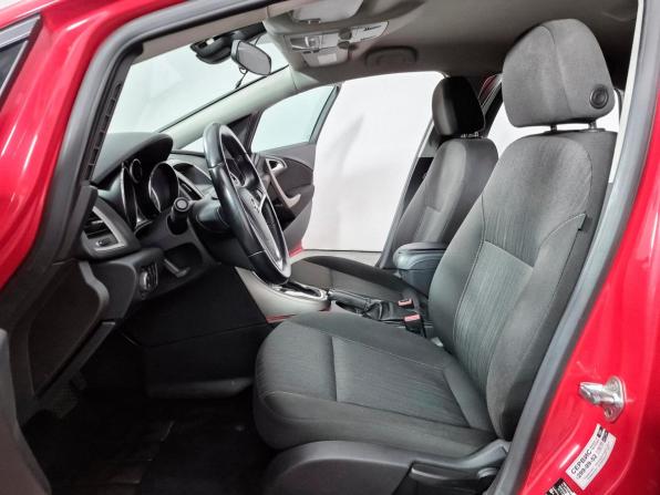 Opel Astra J с пробегом 2010 года, цена 610 000 рублей, 161117 км, хэтчбек, Автокод Объявления