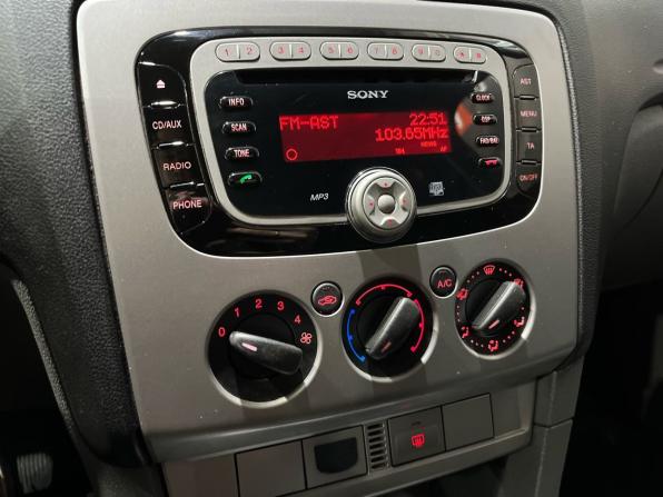 Ford Focus II Рестайлинг с пробегом 2010 года, цена 499 000 рублей, 174194 км, седан, Автокод Объявления