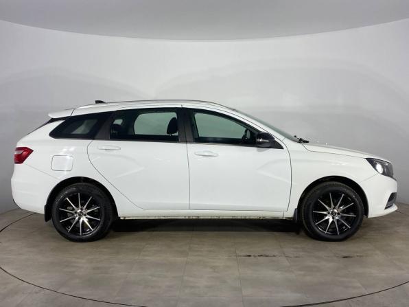 Lada (ВАЗ) Vesta I с пробегом 2021 года, цена 939 000 рублей, 115995 км, универсал, Автокод Объявления