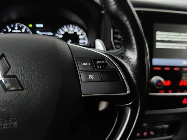 Mitsubishi Outlander III Рестайлинг 3 с пробегом 2020 года, цена 2 598 000 рублей, 109000 км, внедорожник, Автокод Объявления