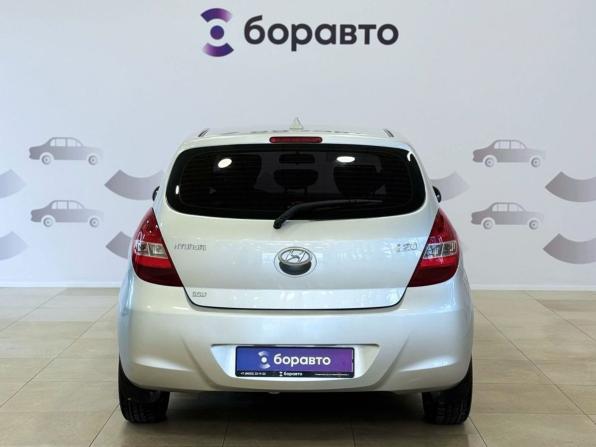 Hyundai i20 I с пробегом 2009 года, цена 449 000 рублей, 263871 км, хэтчбек, Автокод Объявления