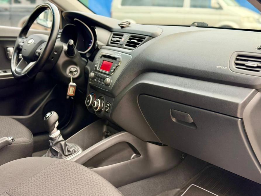 Kia Rio III Великий Новгород  - изображение 17