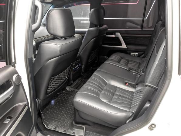 Toyota Land Cruiser 200 Series Рестайлинг 2 с пробегом 2019 года, цена 7 550 000 рублей, 132326 км, внедорожник, Автокод Объявления