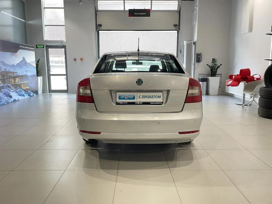 Skoda Octavia II (A5) Рестайлинг Москва  - изображение 5