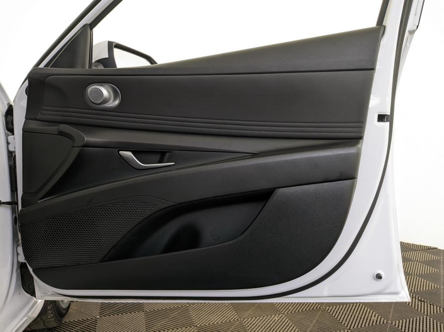 Hyundai Elantra VII (CN7) Москва  - изображение 24