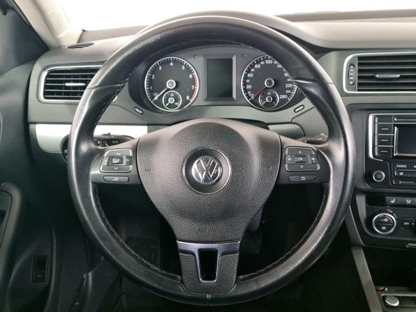Volkswagen Jetta VI с пробегом 2013 года, цена 880 000 рублей, 219641 км, седан, Автокод Объявления