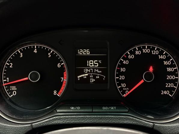 Volkswagen Polo V Рестайлинг с пробегом 2018 года, цена 1 149 000 рублей, 134714 км, седан, Автокод Объявления