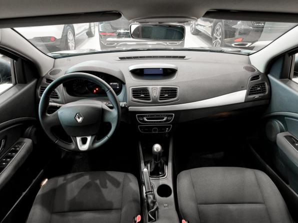 Renault Megane III с пробегом 2011 года, цена 550 000 рублей, 207324 км, хэтчбек, Автокод Объявления