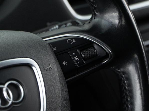 Audi Q3 I (8U) Рестайлинг с пробегом 2015 года, цена 2 125 444 рубля, 107197 км, внедорожник, Автокод Объявления