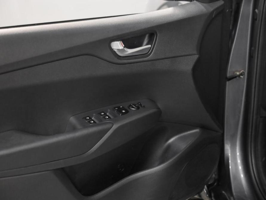 Hyundai Solaris II Рестайлинг Санкт-Петербург  - изображение 21