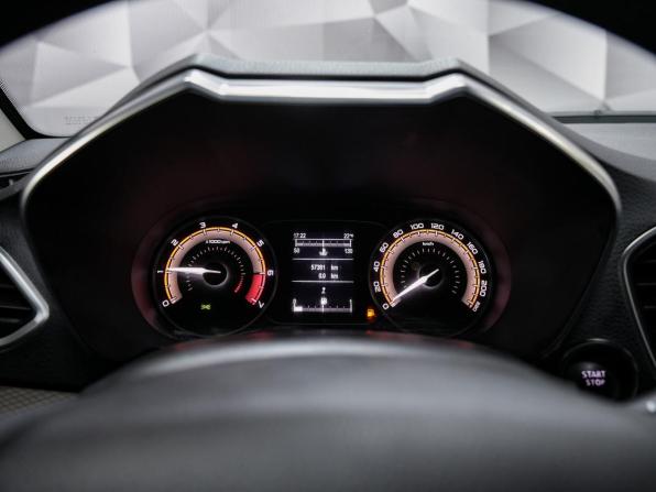 Lada (ВАЗ) Vesta I Рестайлинг (NG) с пробегом 2023 года, цена 1 178 000 рублей, 57376 км, седан, Автокод Объявления