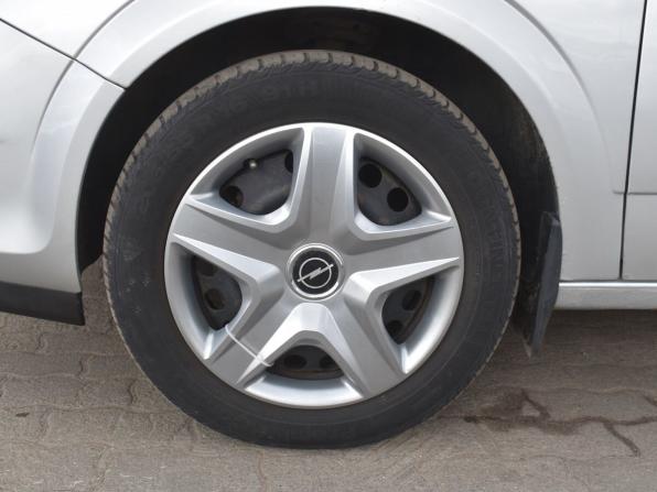 Opel Astra H Рестайлинг с пробегом 2011 года, цена 670 000 рублей, 100259 км, хэтчбек, Автокод Объявления