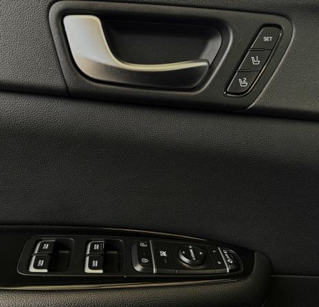 Kia Optima IV Рестайлинг с пробегом 2018 года, цена 2 000 000 рублей, 193152 км, седан, Автокод Объявления