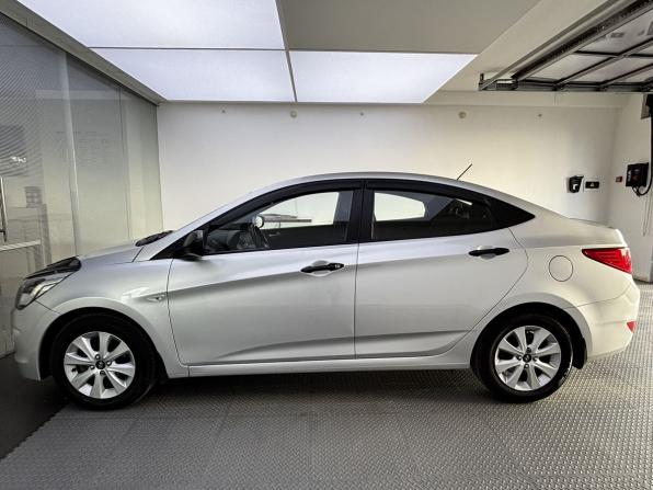 Hyundai Solaris I Рестайлинг с пробегом 2014 года, цена 1 100 000 рублей, 158391 км, седан, Автокод Объявления