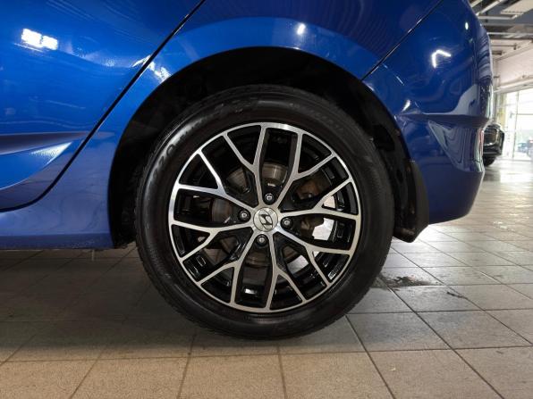 Hyundai Solaris I с пробегом 2011 года, цена 699 000 рублей, 216407 км, хэтчбек, Автокод Объявления