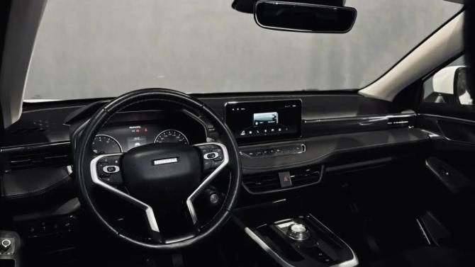 Haval Jolion I с пробегом 2023 года, цена 1 820 000 рублей, 30688 км, внедорожник, Автокод Объявления