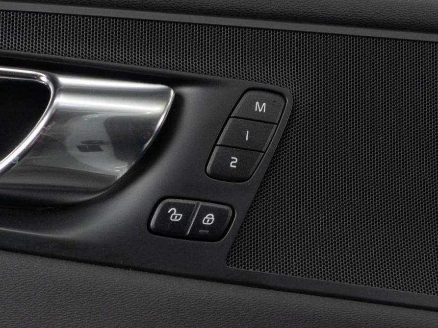 Volvo XC60 II Тюмень  - изображение 18